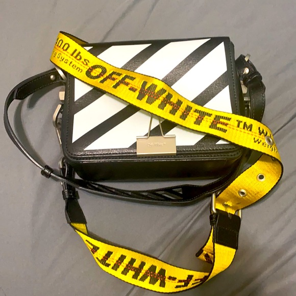 selling authentic bags